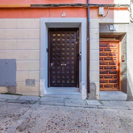 Toledo Ap Alojamiento Turisticos מראה חיצוני תמונה